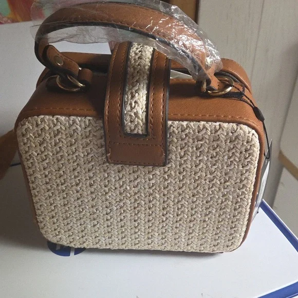 Nwt Wicker Bag - Picture 4 of 6